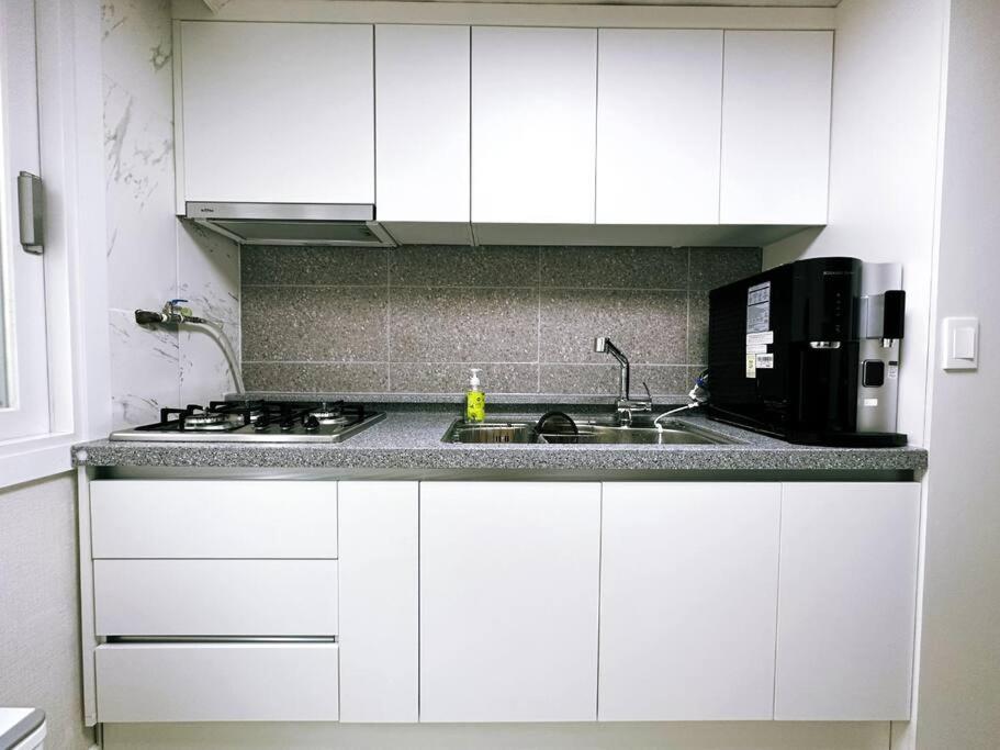 Here,stay - 5min To Hapjeong Station, 10mins To Hongdae Séoul